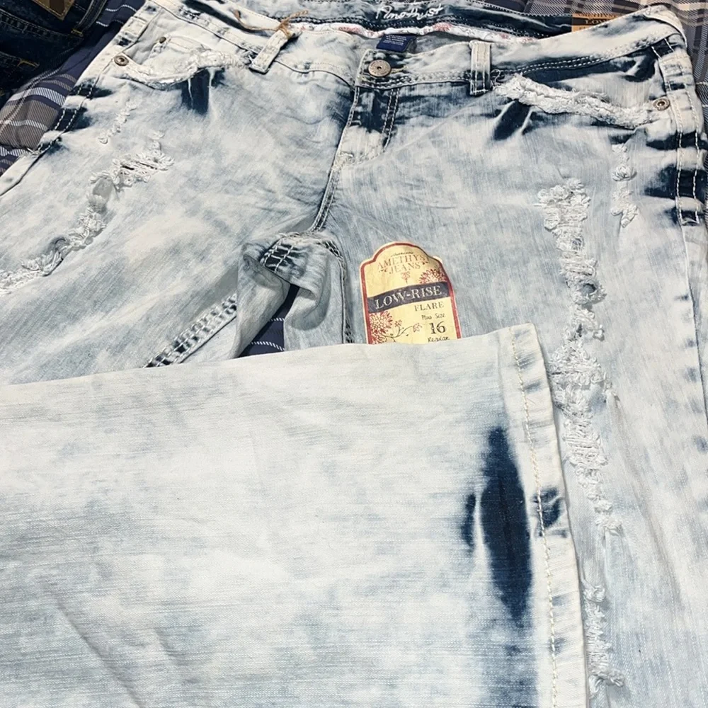 NWT Authentic Amethyst jeans! Vintage! - Picture 2 of 15